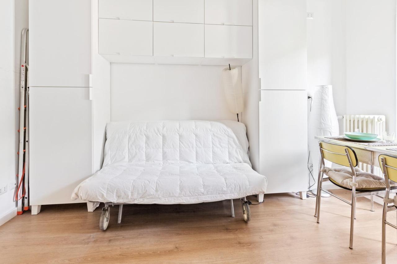 Milano Famagosta Cosy Studio Екстер'єр фото